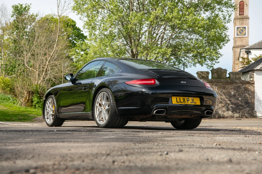 2011 Porsche 997 Carrera - Image 11 of 31