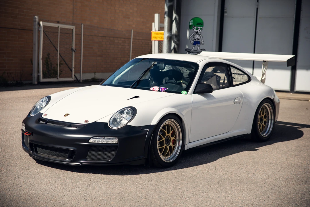 2011 Porsche 997 Carrera - Image 30 of 31