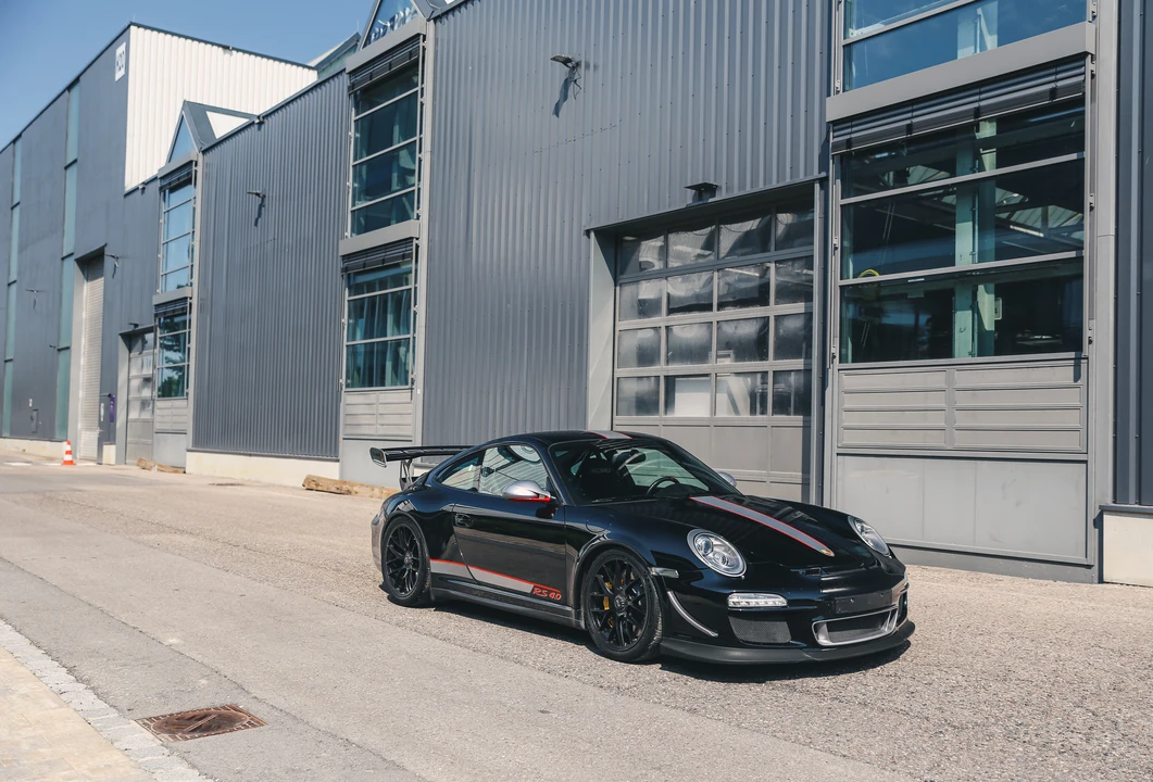2011 Porsche 997 GT3 RS 4.0 - Image 14 of 31