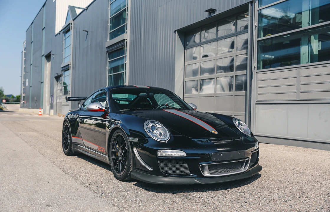 2011 Porsche 997 GT3 RS 4.0 - Image 17 of 31