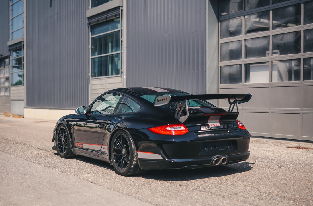 2011 Porsche 997 GT3 RS 4.0 - Image 28 of 31