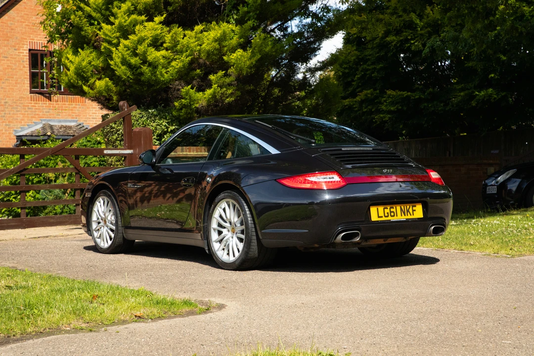 2011 Porsche 997 Carrera - Image 7 of 31