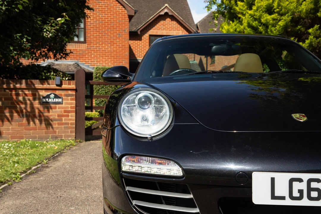 2011 Porsche 997 Carrera - Image 17 of 31