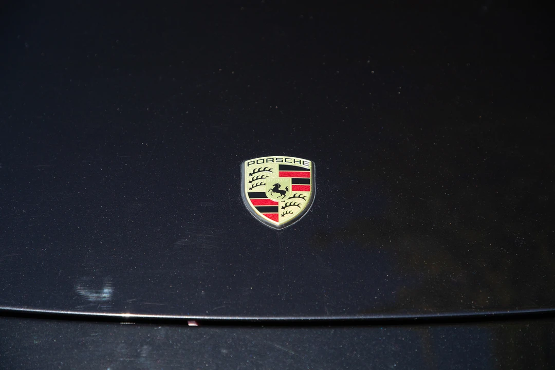 2011 Porsche 997 Carrera - Image 25 of 31