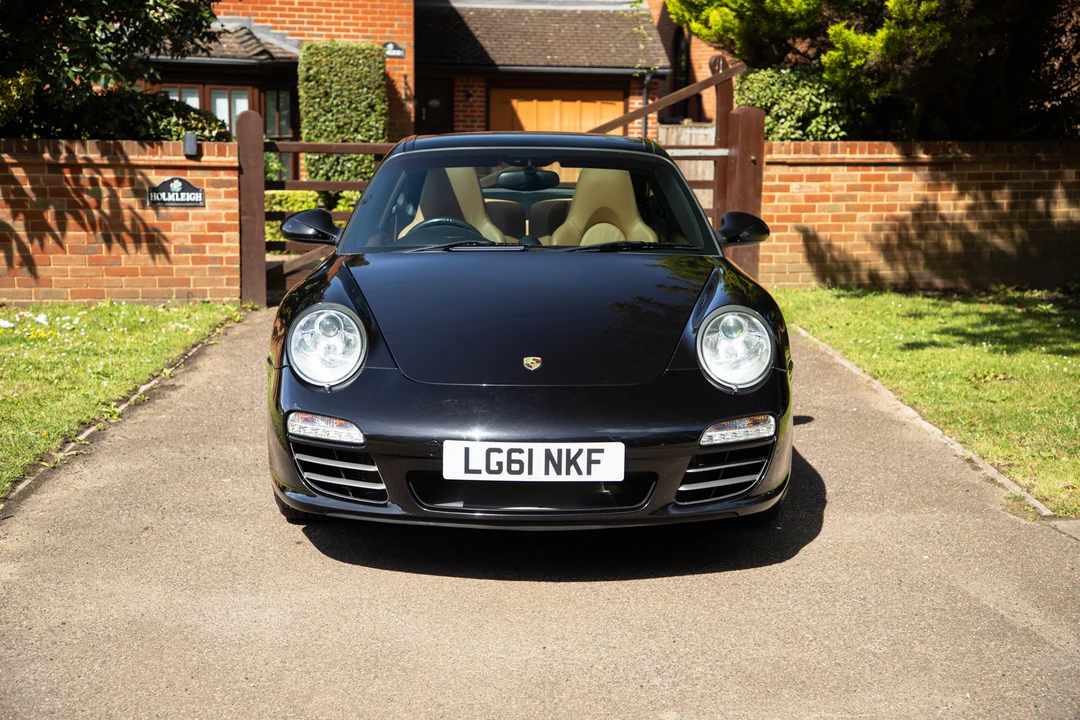 2011 Porsche 997 Carrera - Image 10 of 31