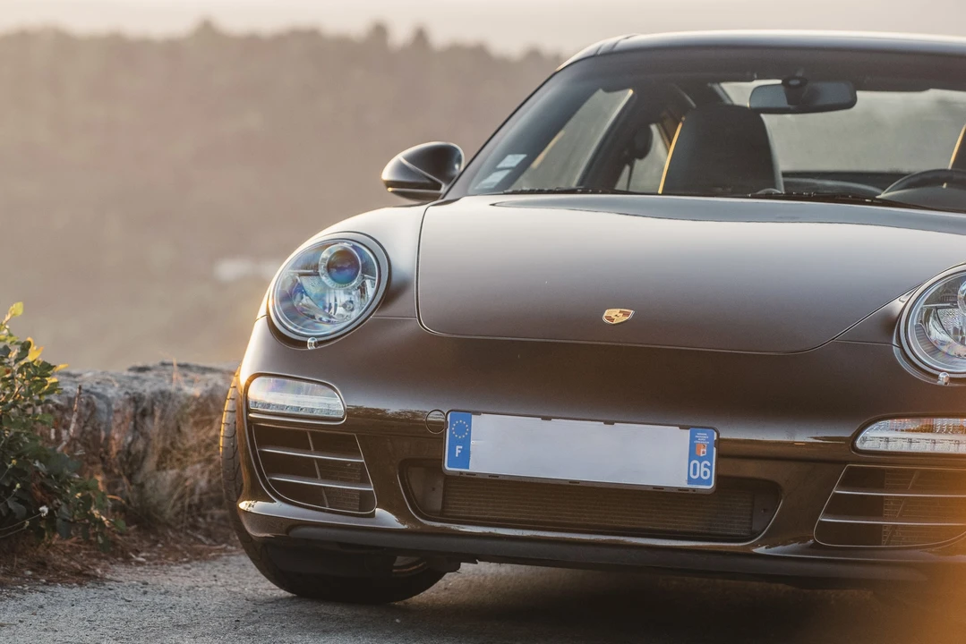2011 Porsche 997 Carrera - Image 25 of 31