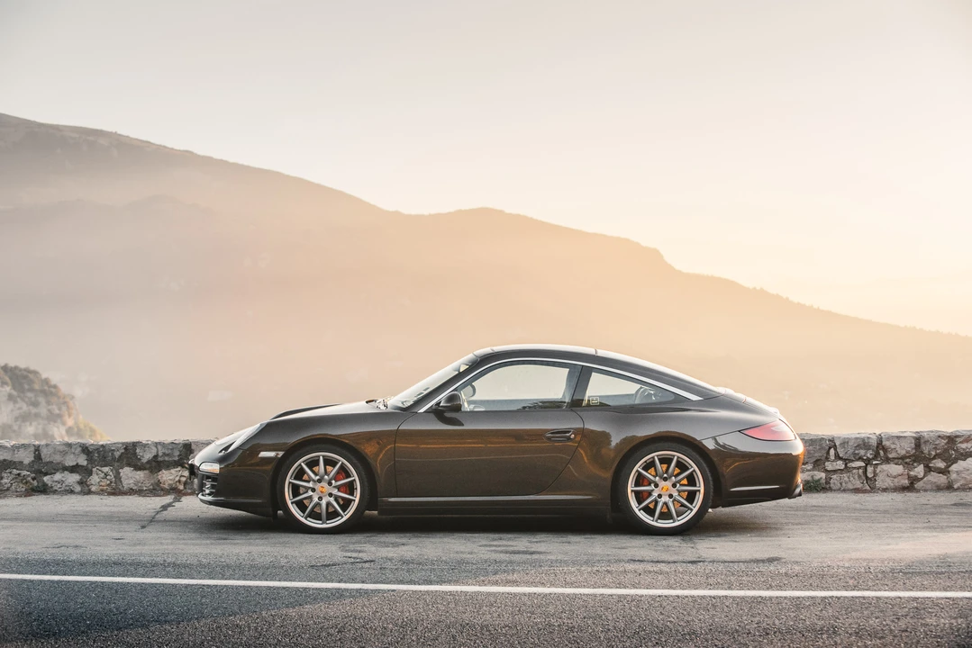 2011 Porsche 997 Carrera - Image 5 of 31