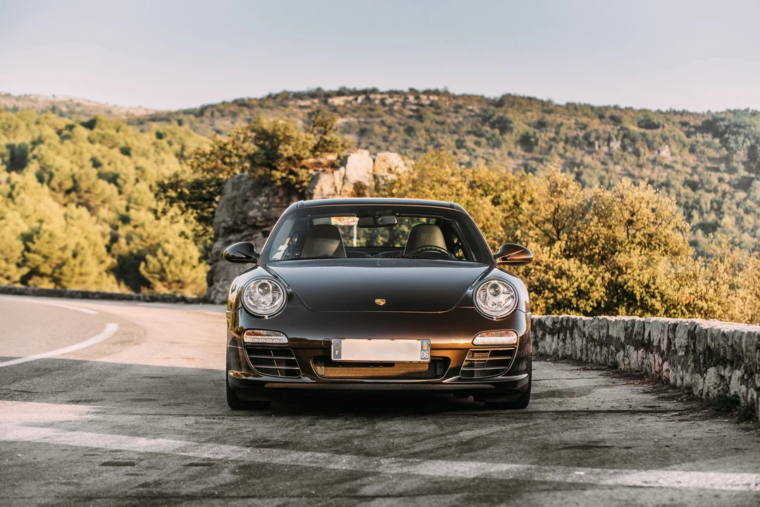 2011 Porsche 997 Carrera - Image 14 of 31