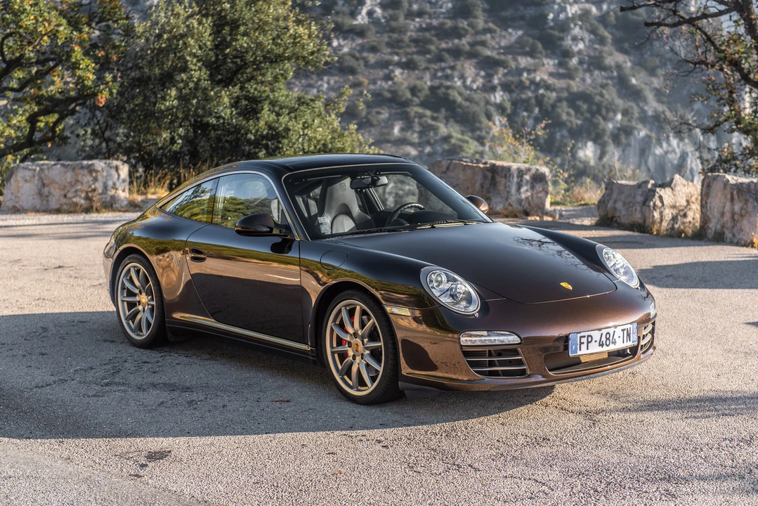 2011 Porsche 997 Carrera - Image 18 of 31