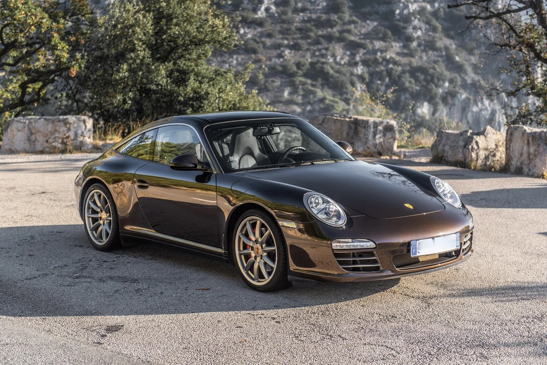 2011 Porsche 997 Carrera - Image 9 of 31