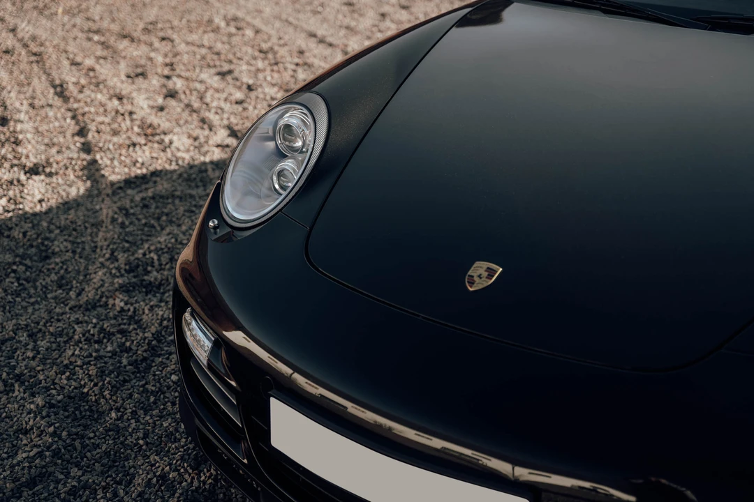 2011 Porsche 997 Turbo S - Image 19 of 31