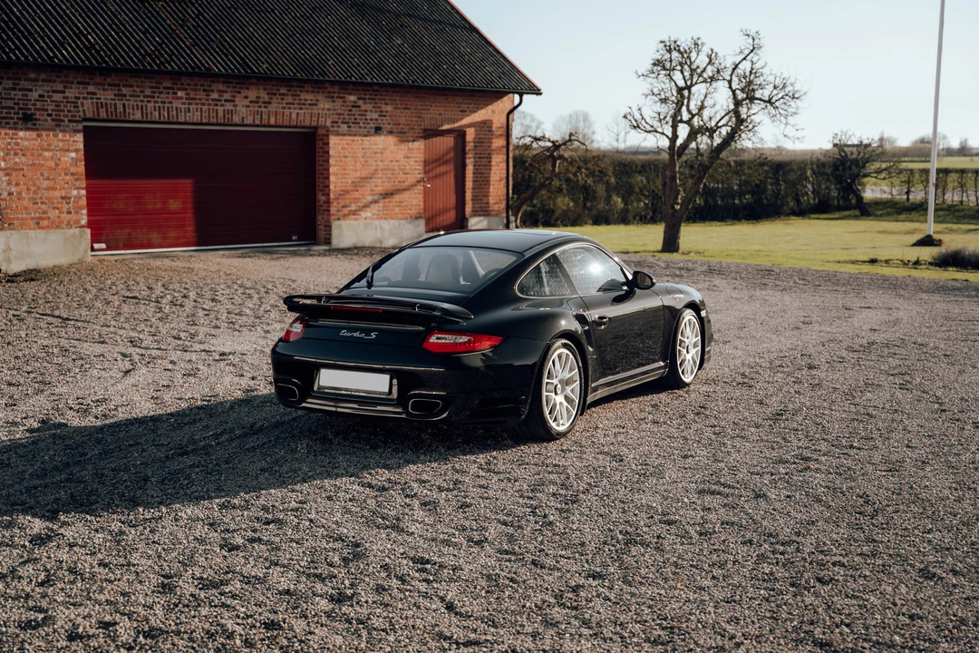 2011 Porsche 997 Turbo S - Image 15 of 31