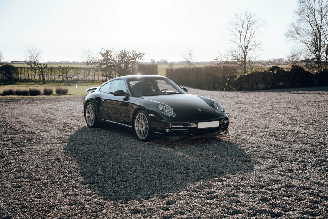 2011 Porsche 997 Turbo S - Image 17 of 31