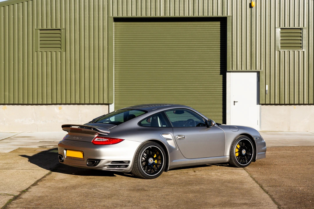 2011 Porsche 997 Carrera - Image 15 of 31