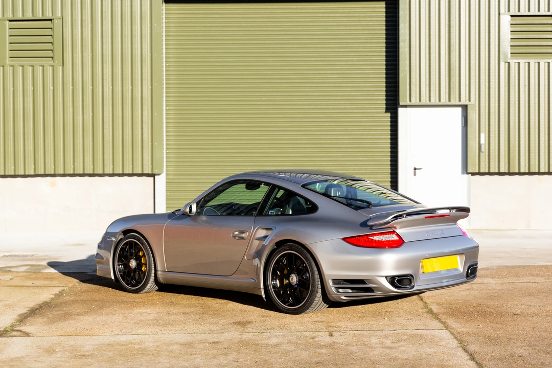 2011 Porsche 997 Carrera - Image 6 of 31