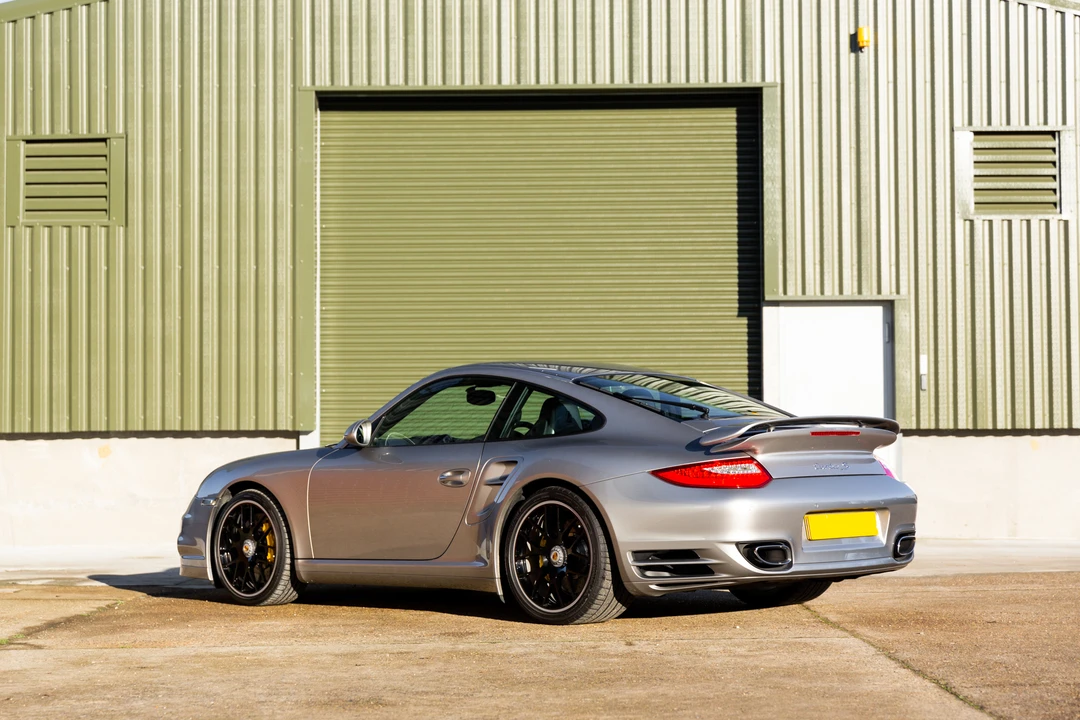 2011 Porsche 997 Carrera - Image 13 of 31