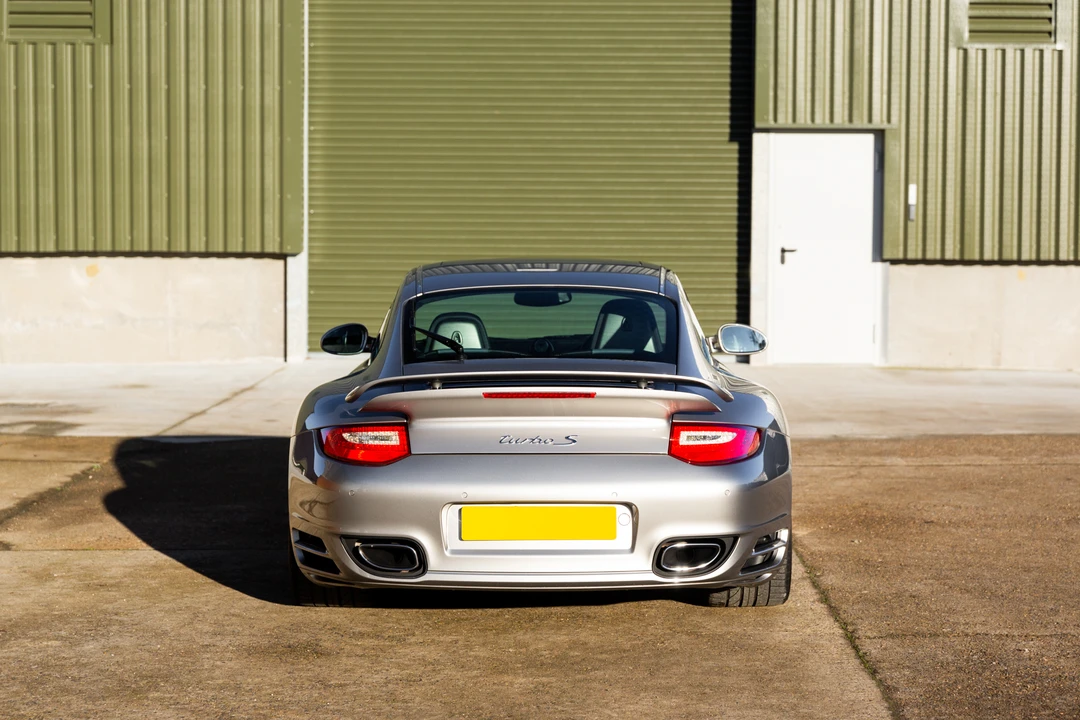 2011 Porsche 997 Carrera - Image 7 of 31