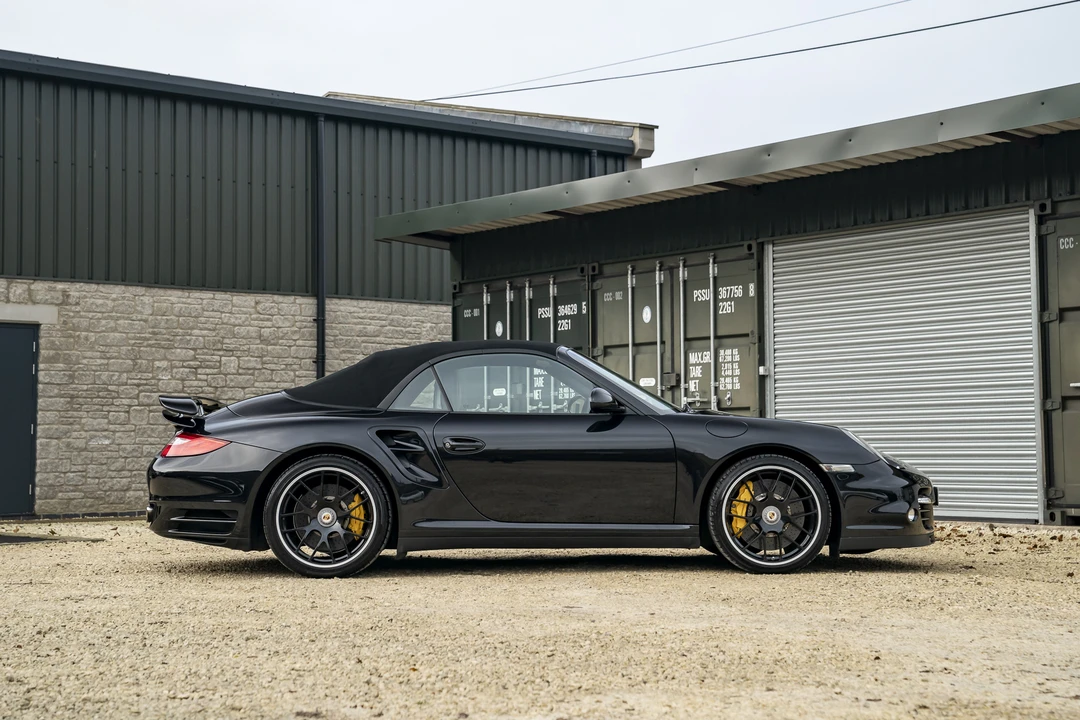2011 Porsche 997 Turbo S - Image 20 of 31