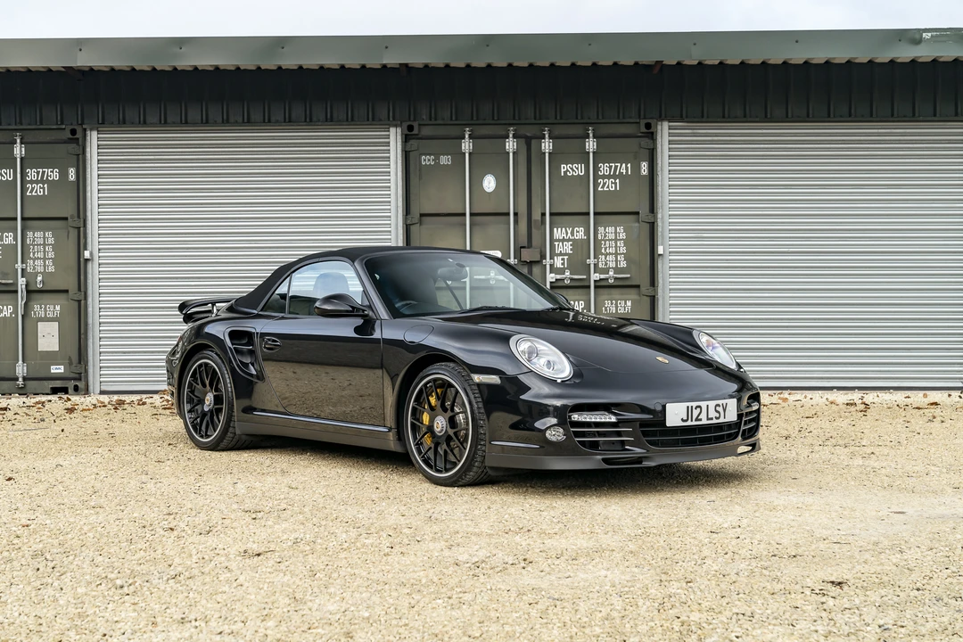 2011 Porsche 997 Turbo S - Image 19 of 31