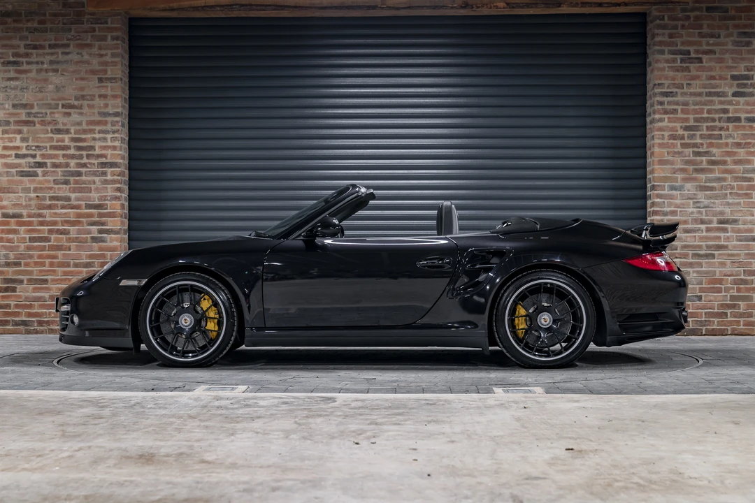 2011 Porsche 997 Turbo S - Image 15 of 31