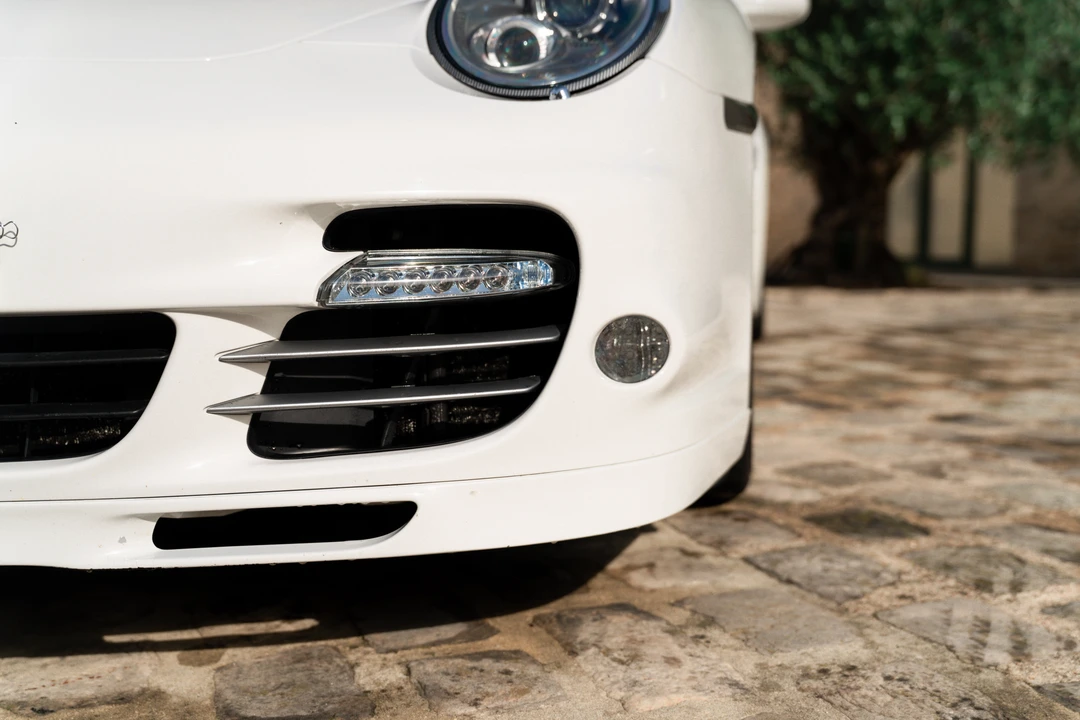 2011 Porsche 997 Turbo S - Image 17 of 31