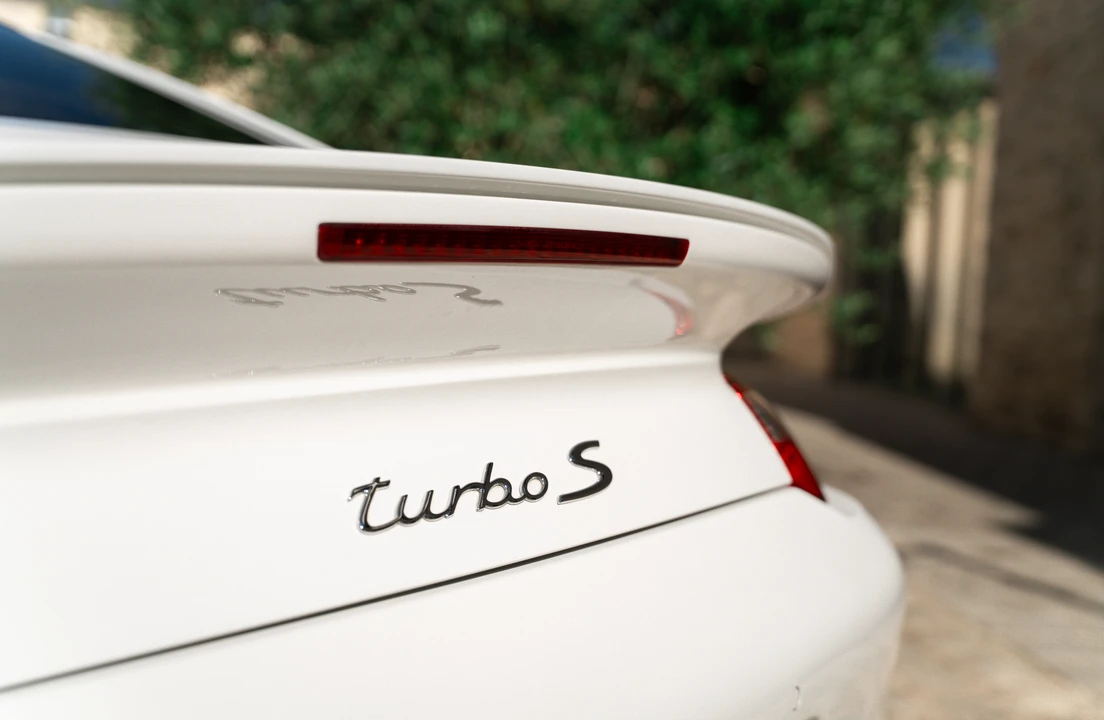 2011 Porsche 997 Turbo S - Image 22 of 31