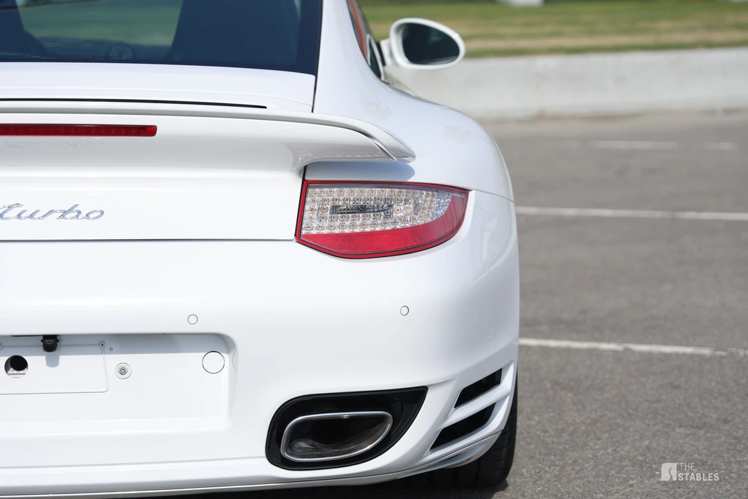 2010 Porsche 997 Turbo - Image 23 of 31