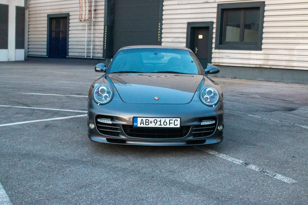 2011 Porsche 997 Turbo - Image 2 of 31