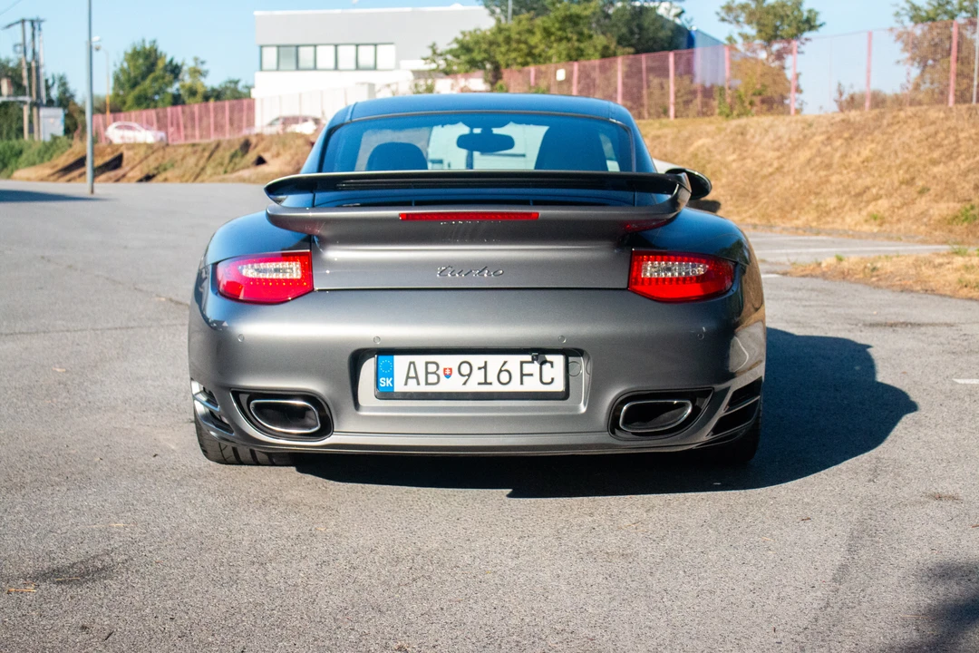 2011 Porsche 997 Turbo - Image 5 of 31