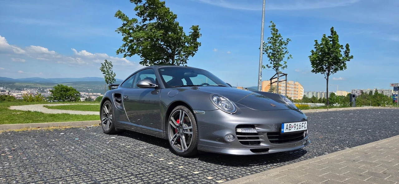 2011 Porsche 997 Turbo - Image 24 of 31