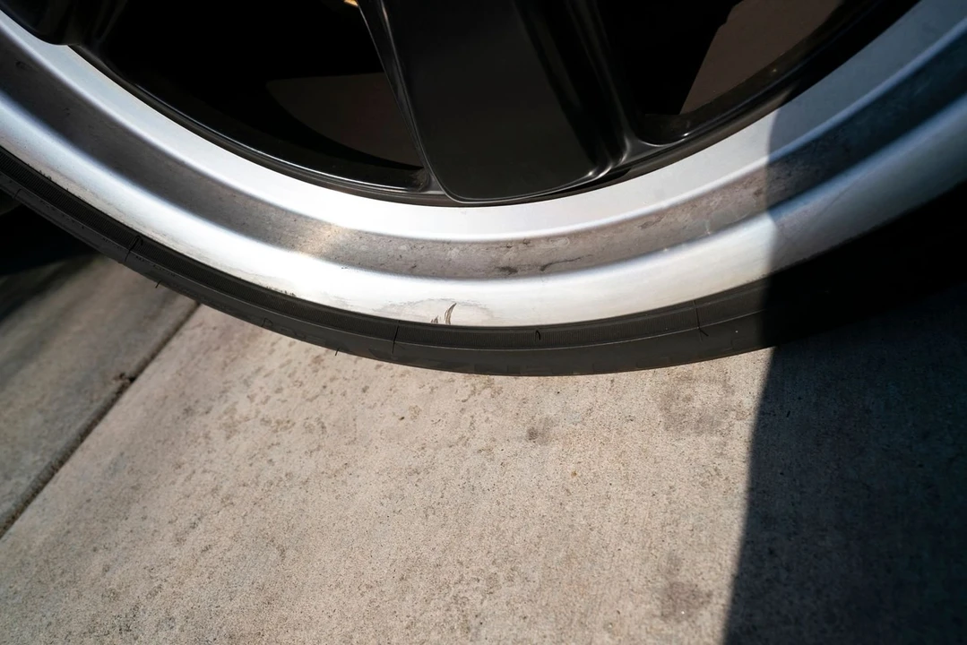 2011 Porsche 997 Carrera - Image 18 of 30