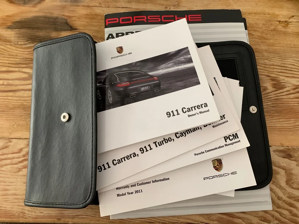 2011 Porsche 997 Carrera - Image 29 of 30