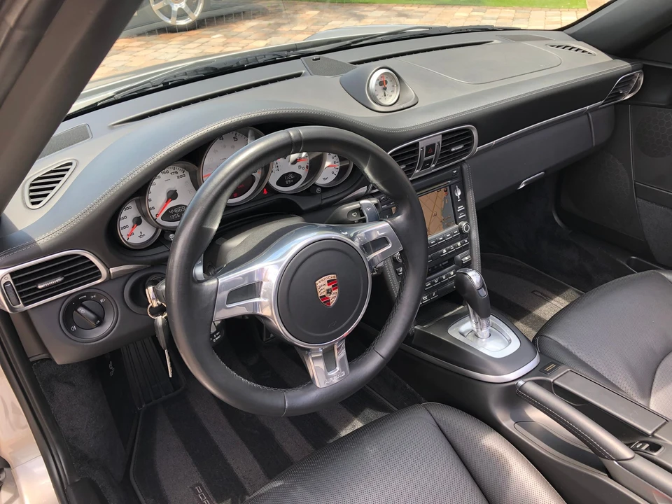 2011 Porsche 997 Carrera 4S - Image 12 of 25