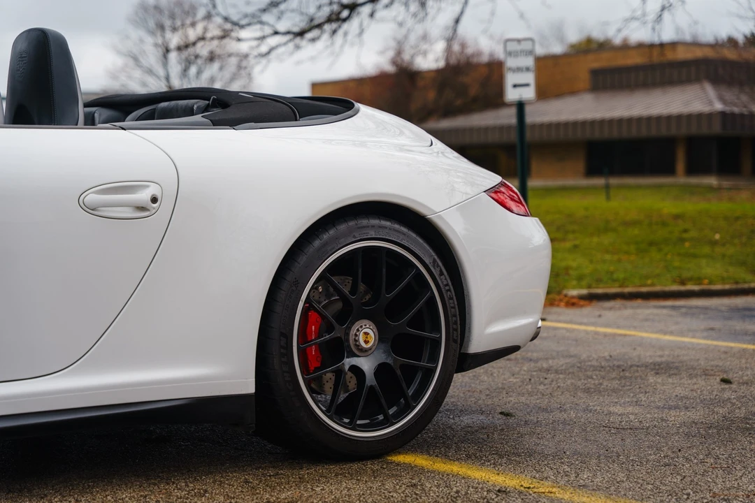 2011 Porsche 997 Carrera GTS - Image 9 of 31