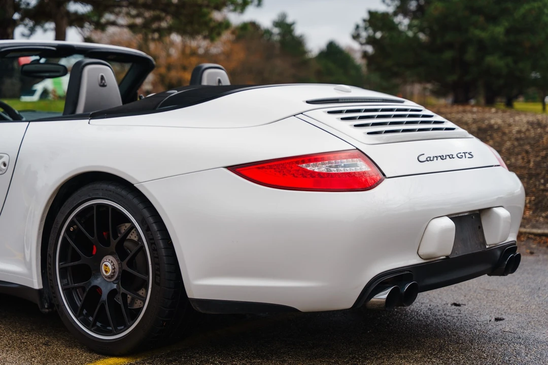 2011 Porsche 997 Carrera GTS - Image 11 of 31