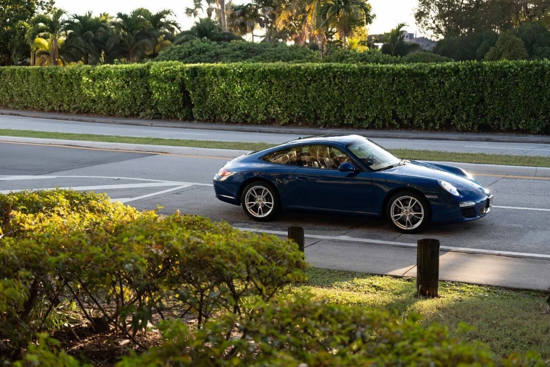 2011 Porsche 997 Carrera - Image 15 of 21