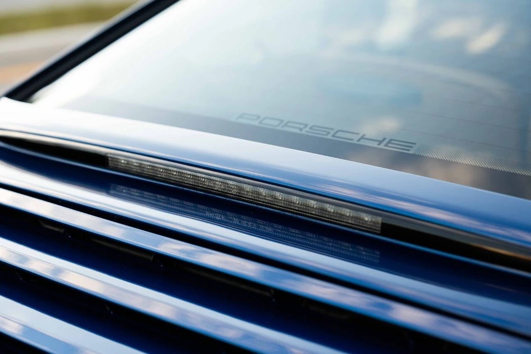 2011 Porsche 997 Carrera - Image 17 of 21