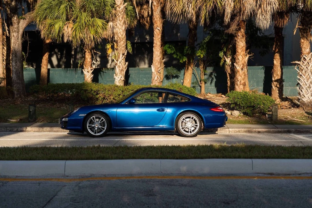 2011 Porsche 997 Carrera - Image 6 of 21