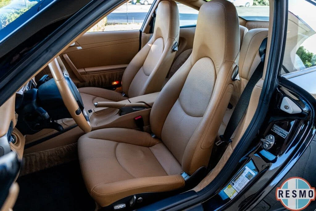 2011 Porsche 997 Carrera 4 - Image 11 of 31