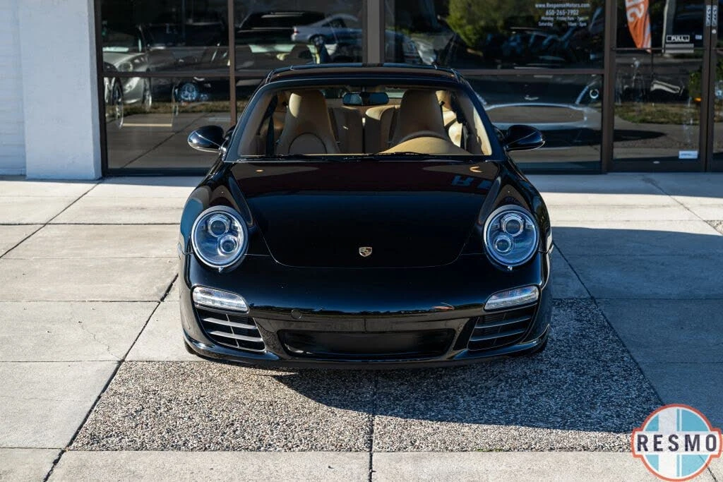 2011 Porsche 997 Carrera 4 - Image 17 of 31