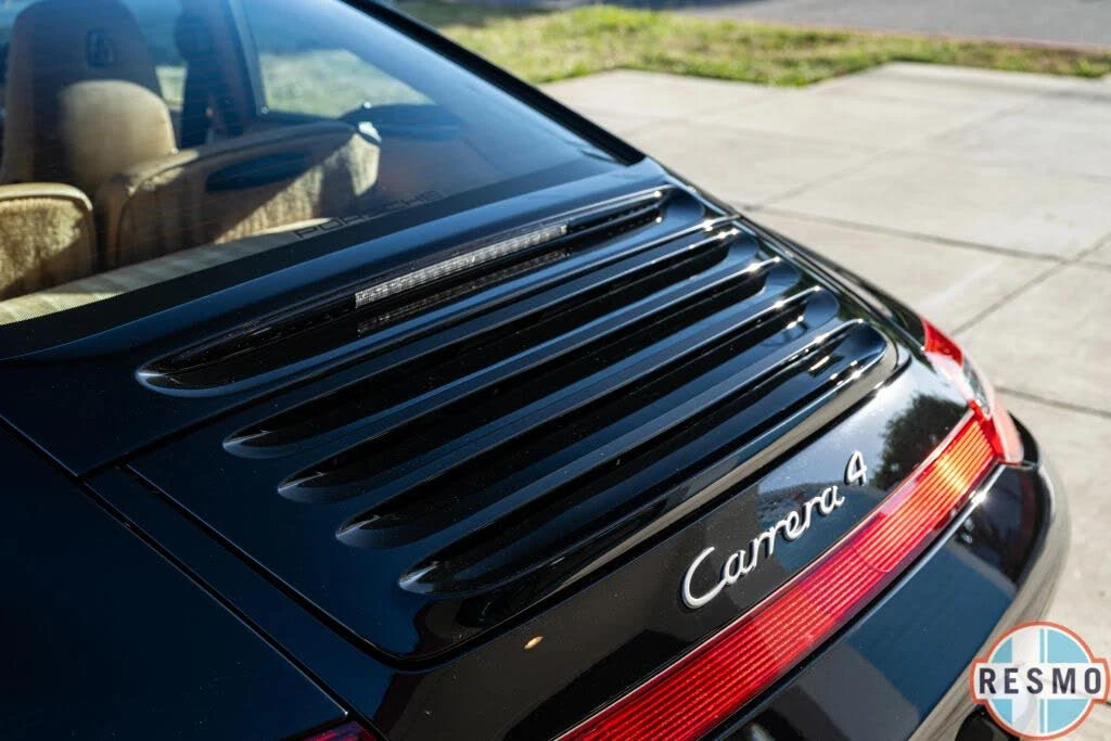 2011 Porsche 997 Carrera 4 - Image 27 of 31