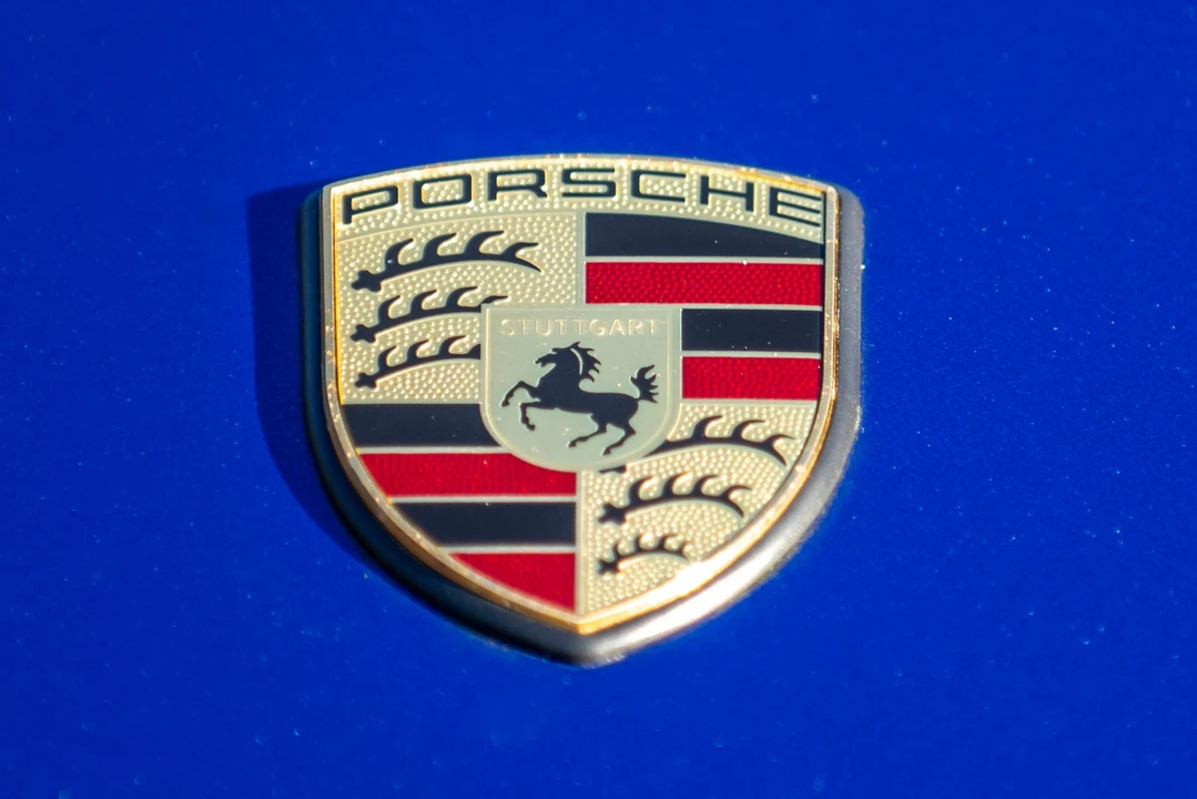 2011 Porsche 997 Carrera GTS - Image 8 of 14