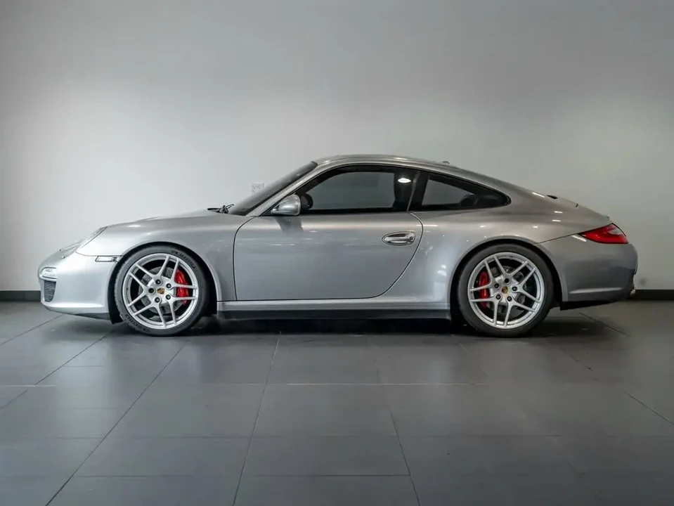 2011 Porsche 997 Carrera 4S - Image 16 of 31