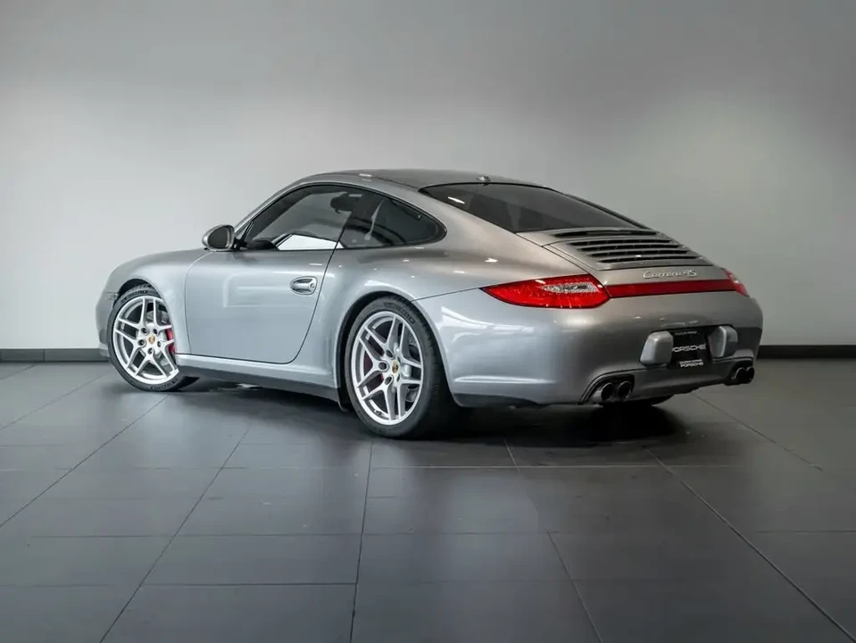 2011 Porsche 997 Carrera 4S - Image 24 of 31