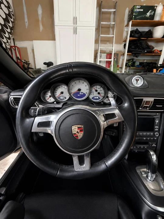 2011 Porsche 997 Carrera 4S - Image 6 of 13