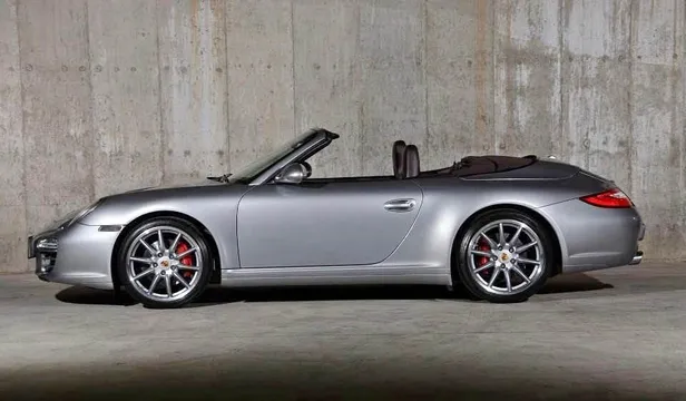 2011 Porsche 911 Carrera 4S Cabriolet