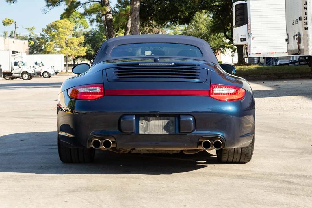 2011 Porsche 997 Carrera 4S - Image 15 of 31