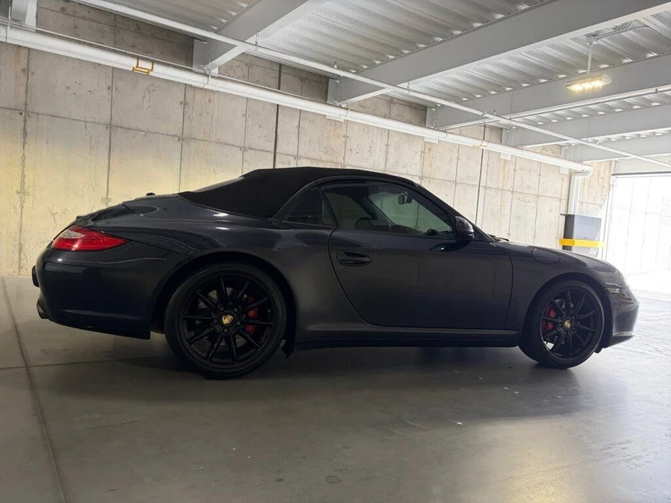 2011 Porsche 997 Carrera 4S - Image 8 of 31