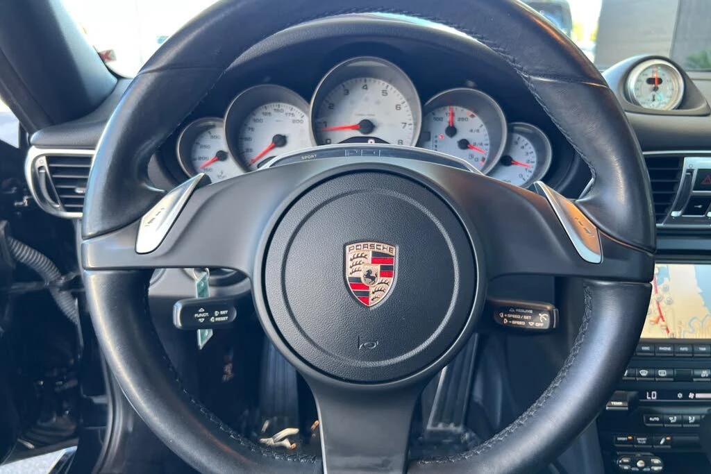 2011 Porsche 997 Carrera 4S - Image 24 of 27