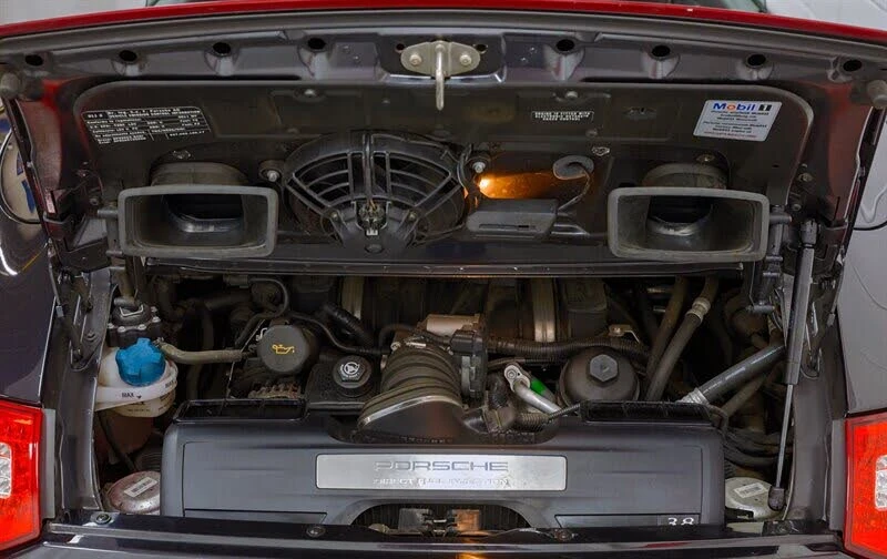 2011 Porsche 997 Carrera 4S - Image 20 of 29